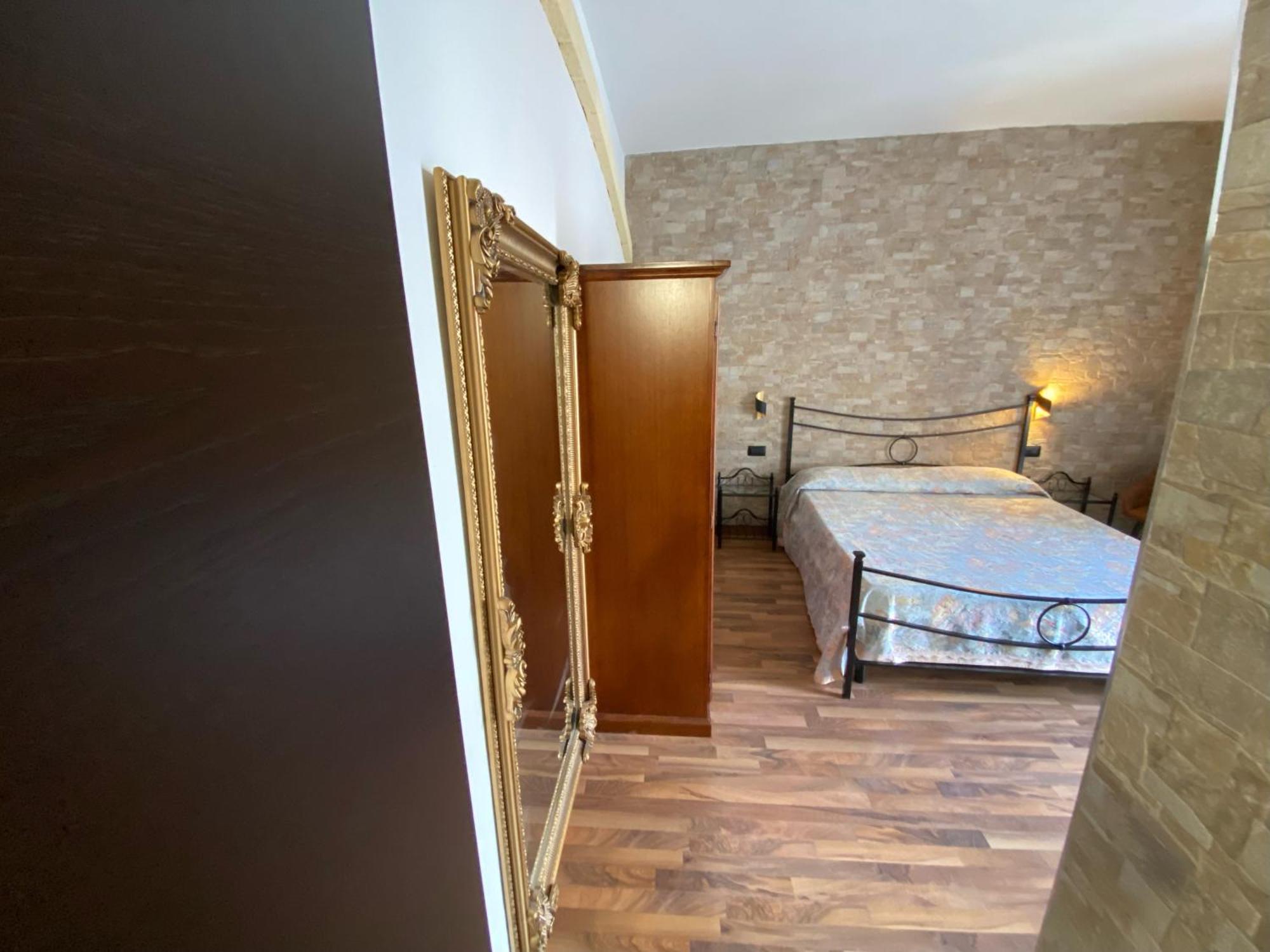 Uria Rooms & Suite B&B Vieste Exterior photo